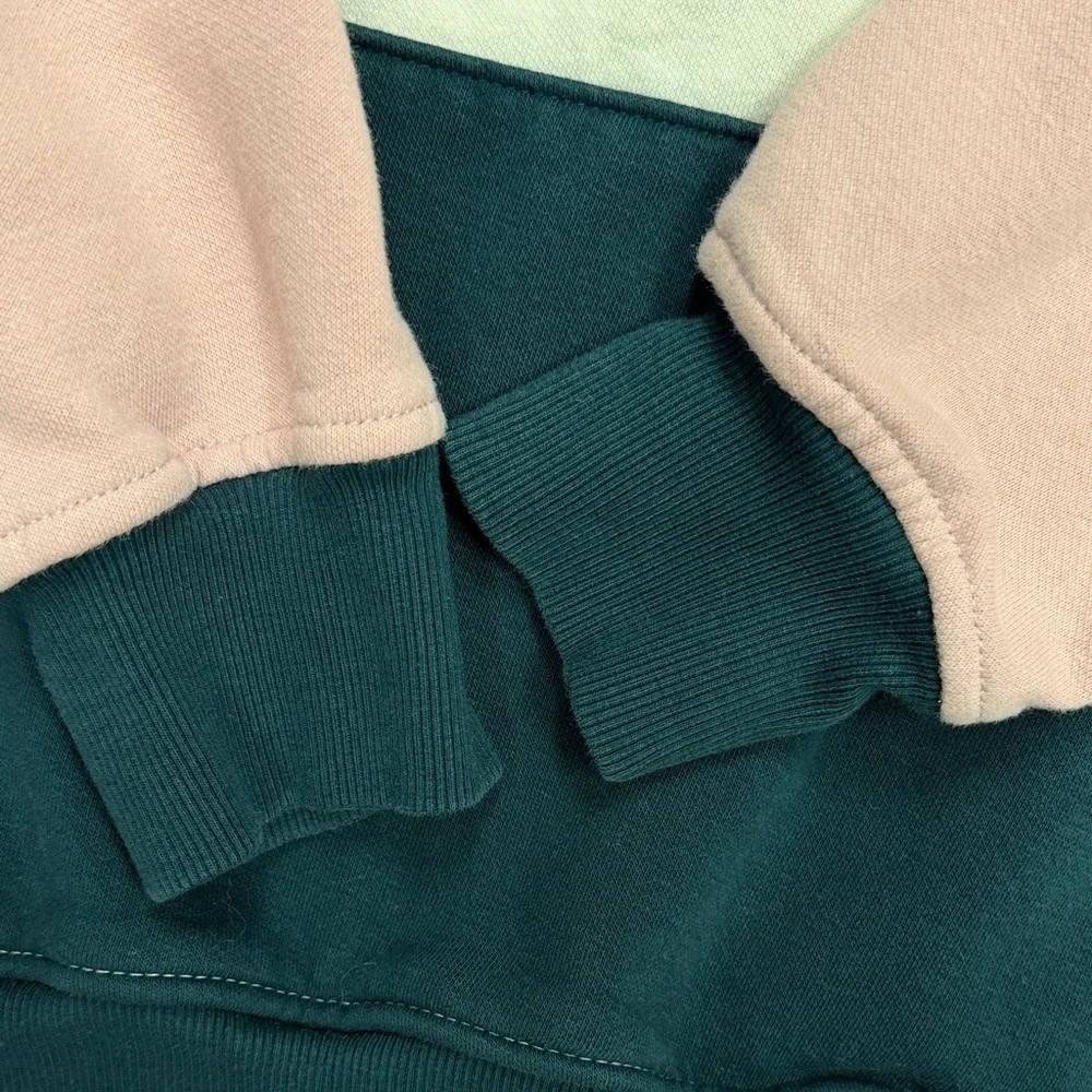 The North Face Pink and Black Hoodie - Picture 4 of 4